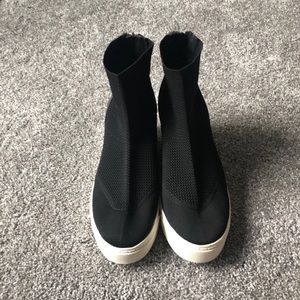 Steve Madden Sneakers